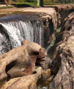 El Caño de La Peña, Jardín de las Peñas